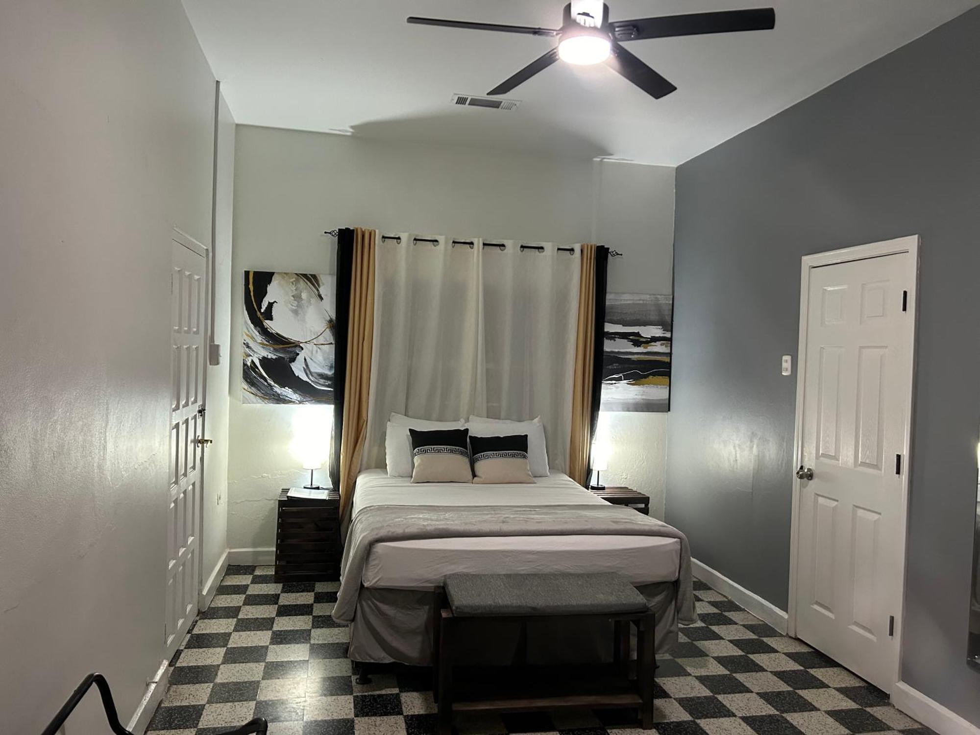 The Royal Nest Trinidad Bed & Breakfast Diego Martin Dış mekan fotoğraf